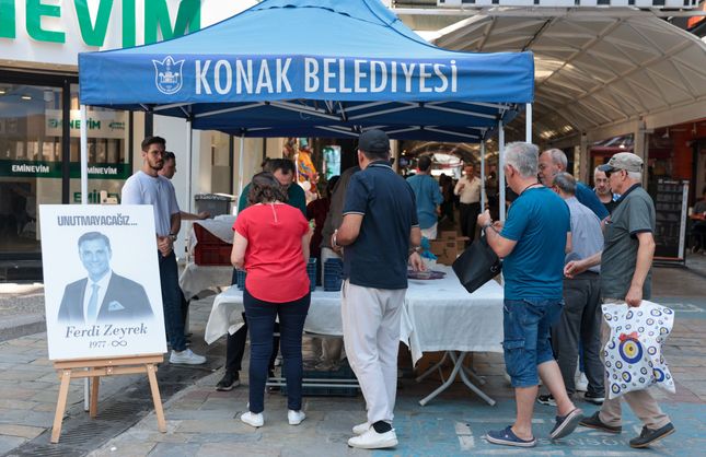 Ferdi Zeyrek Konak’ta dualarla anıldı