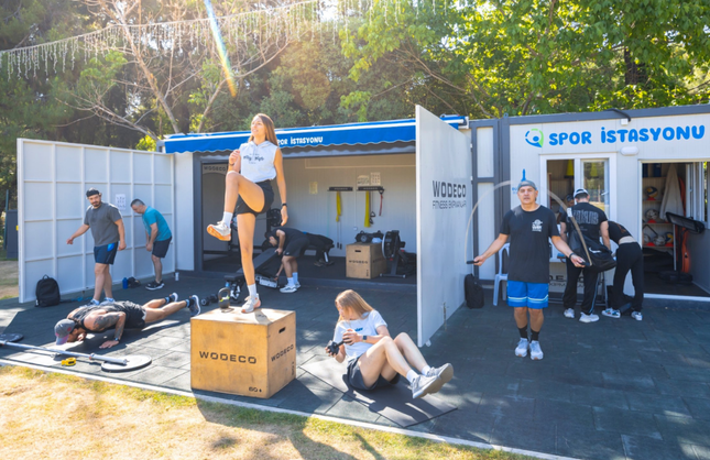 İzmirlilerin yeni adresi spor istasyonları oldu