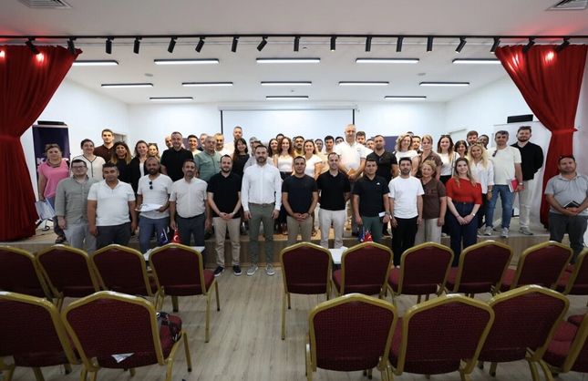 Çeşme’de belediyeler arası eğitim programı tamamlandı: 153 katılımcı bir araya geldi