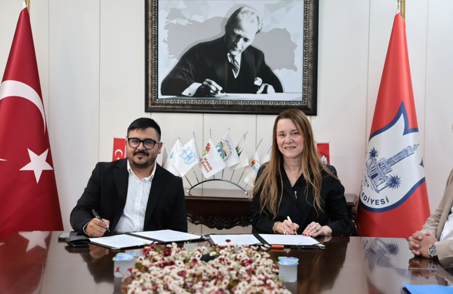 Konak Belediyesi ve REDI Türkiye'den Romanlar için ortak adım