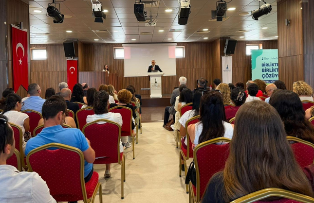 İzmir’de evde bakım hizmetleri genişliyor: 27 bini aşkın kişiye destek