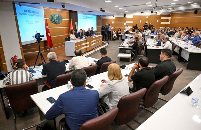 Bornova Meclisi’nden altyapı ve uluslararası iş birliği hamlesi