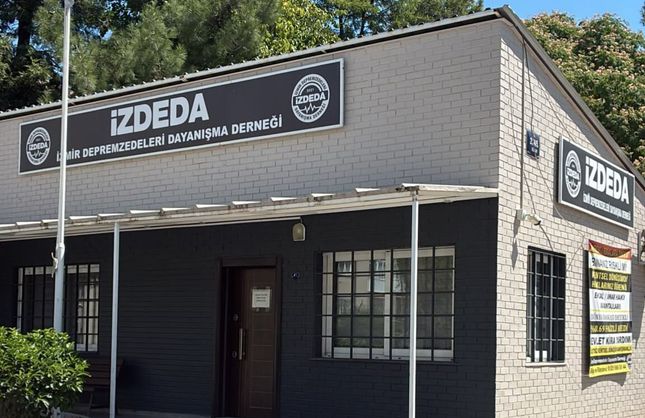 İZDEDA'dan depremzedeler için "Hak Takip Masası" çağrısı