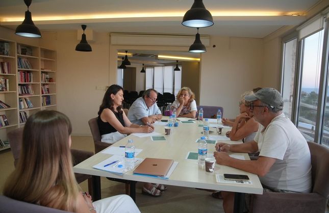Seferihisar'da "Yaşamdan Yazıya" Atölyesi ilk buluşmasını gerçekleştirdi