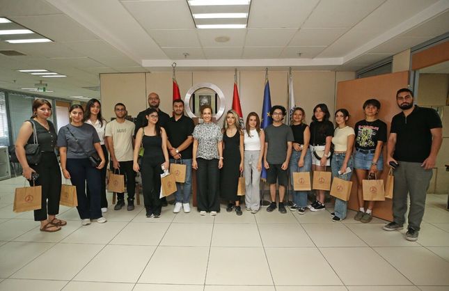 Karşıyaka'nın Filizleri'nde yeni dönem başlıyor: Burs başvuruları 1 Eylül'de
