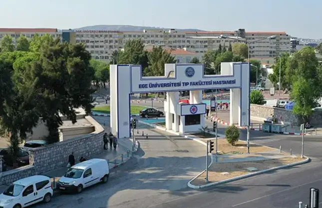 Ege Üniversitesi Hastanesi’nde klima iddiası: Hasta yakınları temizlik ve bakım istedi