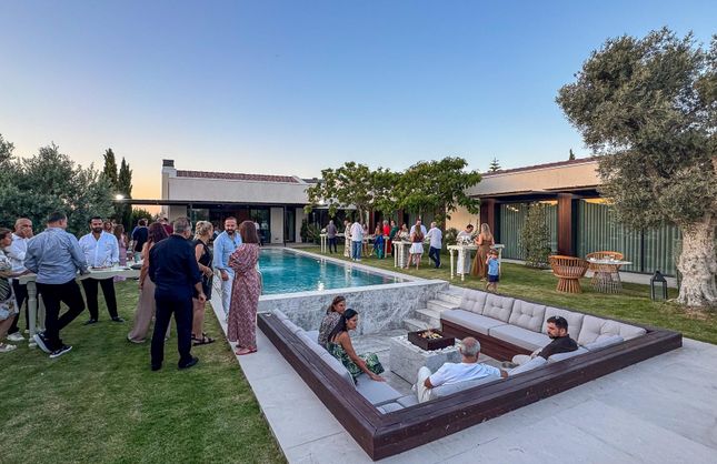 Çeşme'de Folkart Terra'da yaşam başladı! Villa ve residence satışları sürüyor