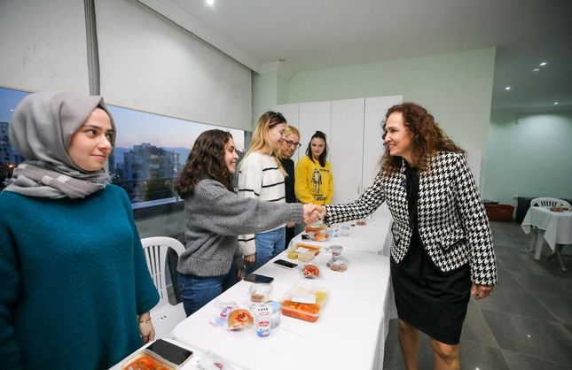 Karşıyaka Belediyesi kız öğrenci yurdunda yeni dönem hazırlıkları tamamlandı