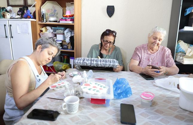 Konak’ta 66 yaşındaki Aktan’ın hayatı değişti: Artık evde ağlayan bir Aktan değilim