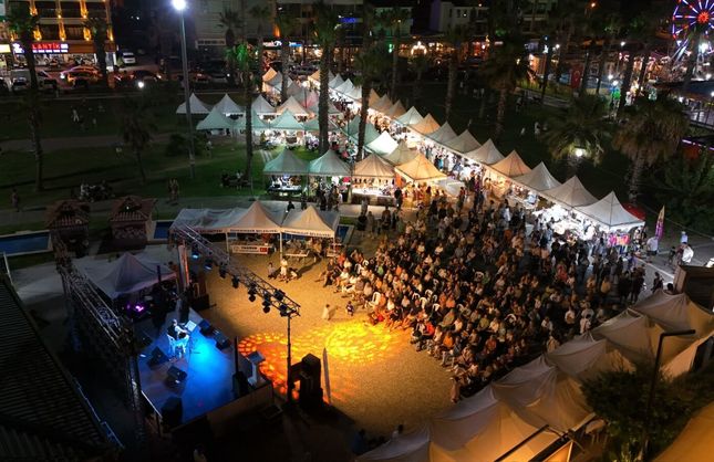 Seferihisar'da düzenlenen TeosFest 2026'da sanat rüzgarı esti