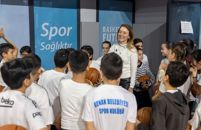 Konak'ta Kış Spor Okulları başlıyor! Ücretsiz kurslar için tarih belli oldu