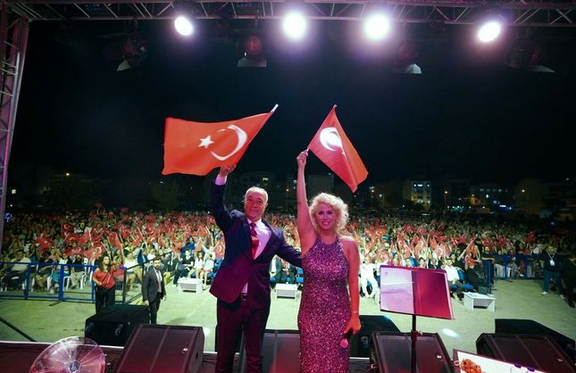 Seferihisar’ın kurtuluşunun 104. yılı coşkuyla kutlandı