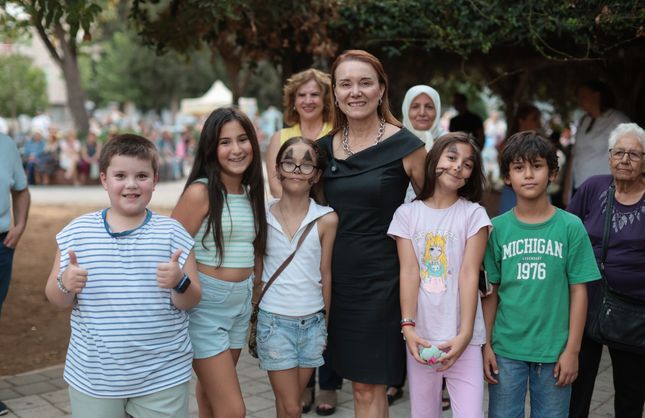 Konak’ta Mutlu Çocuklar Sokağı yeniden başladı! Çocuklar doyasıya eğlendi