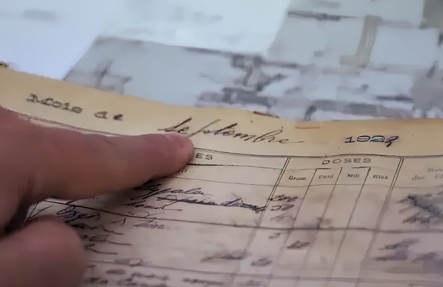 İzmir’in kurtuluşundan bir gün öncesine ışık tutuyor: Son kaydı 8 Eylül 1922 olan defter 3 kuşaktır saklanıyor