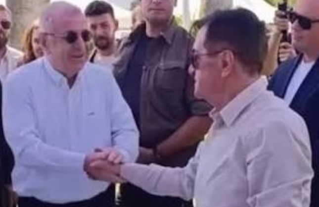 Ümit Özdağ ve Osman Pamukoğlu İzmir Kitap Fuarı’nda  bir araya geldi