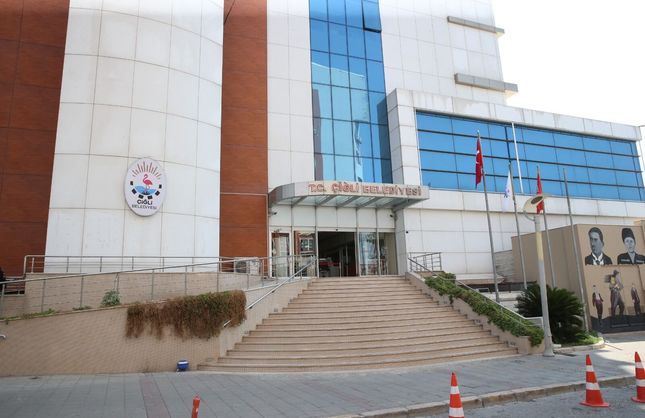 Çiğli Belediyesi üniversitelilere burs verecek: Başvurular başladı