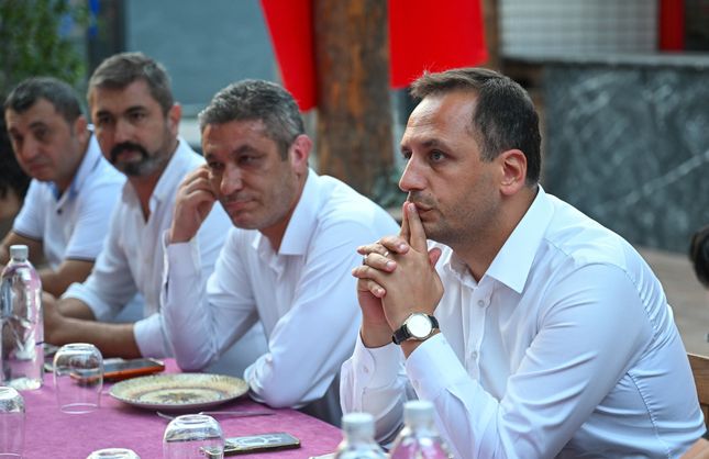 Başkan Eşki’den zabıtaya tam destek: Hepinizden razıyım, Bornova için birlikte çalışacağız