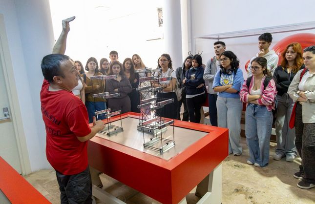 Karşıyaka’da öğrencilere afetlere karşı hazırlık eğitimi