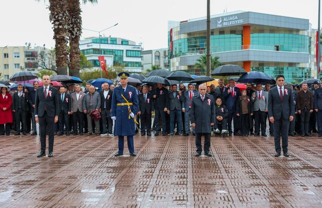 Aliağa’da 29 Ekim coşkusu başladı: Kutlamalar kortej ve DJ performansıyla sürecek