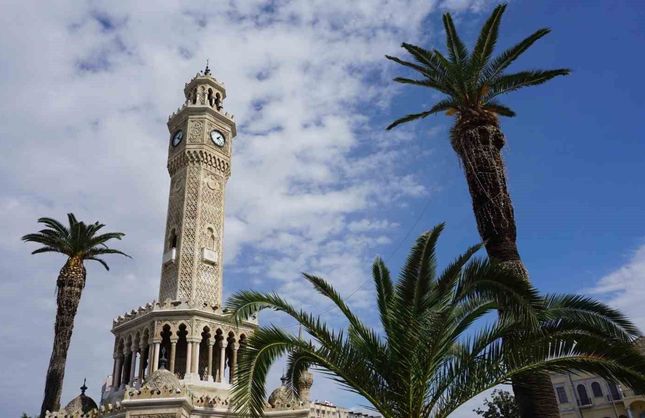 İzmir Saat Kulesi 125 yıldır kentin simgesi! İşte tarihi mirasın hikâyesi