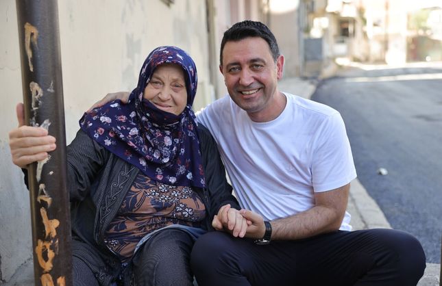 Bayraklı’da “Kendime Merhaba” buluşması: Yaş almış büyükler bir araya geldi