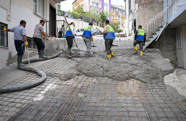 Bornova Çamkule’de yıllardır beklenen sorun çözüldü