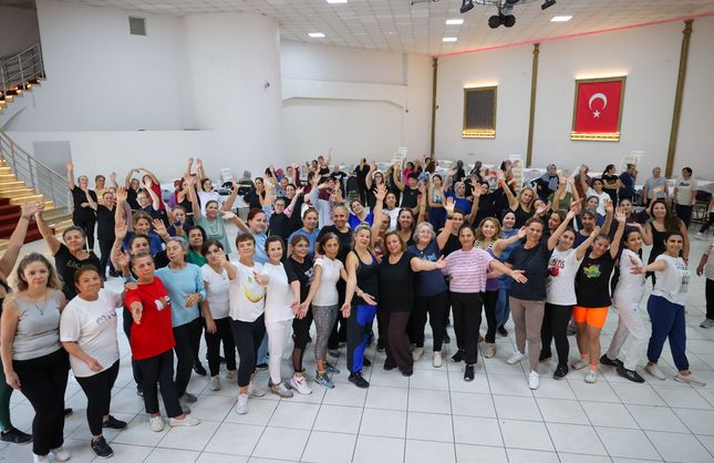 Bucalı kadınlar ücretsiz spor kurslarına akın etti!