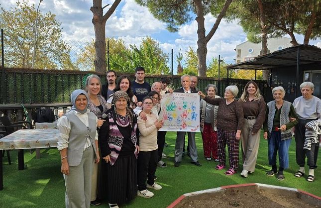 Menderes’te gençler ve yaşlılar aynı etkinlikte buluştu