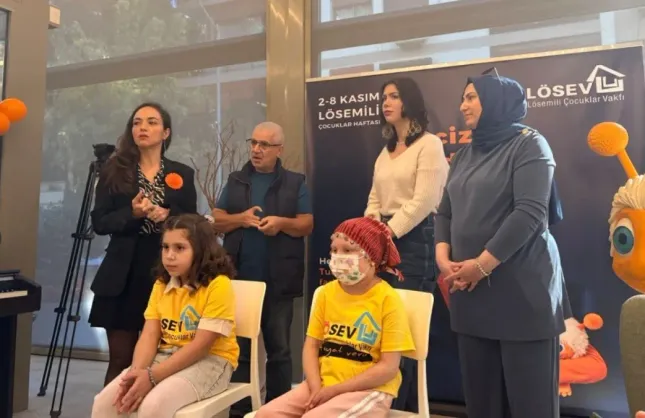 İzmir’de LÖSEV’den farkındalık çağrısı: Turuncu kortej 7 Kasım’da yürüyüşe geçecek