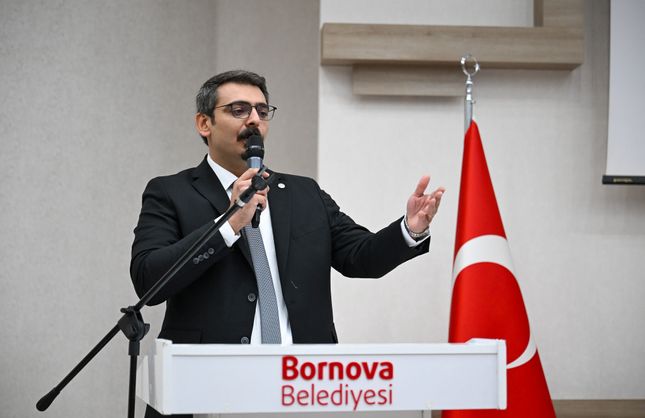 Bornova Kent Konseyi’nde Mengüş yeniden başkan seçildi