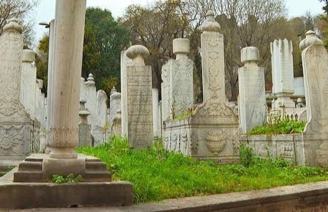 Osmanlı Dönemi mezar taşları APİKAM’da konuşulacak