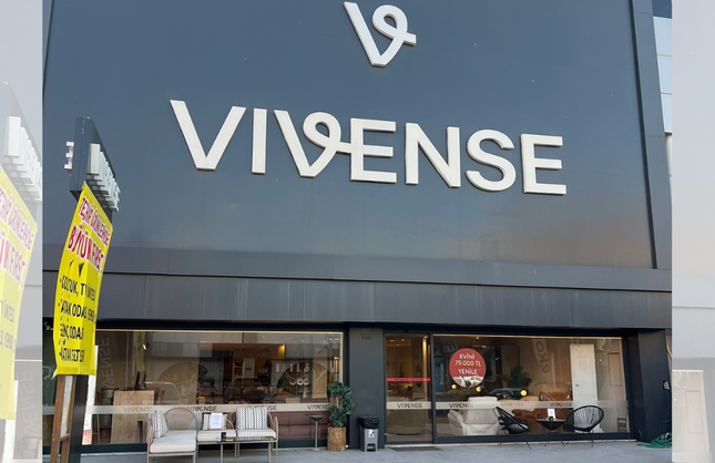 İzmir’in en büyük Vivense showroomu Kısıkköy’de: Yüzlerce mobilya seçeneği tek noktada
