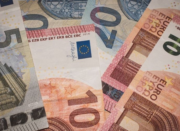 Dolar ve Euro bugün kaç TL? İşte 24 Ekim 2026 güncel döviz fiyatları