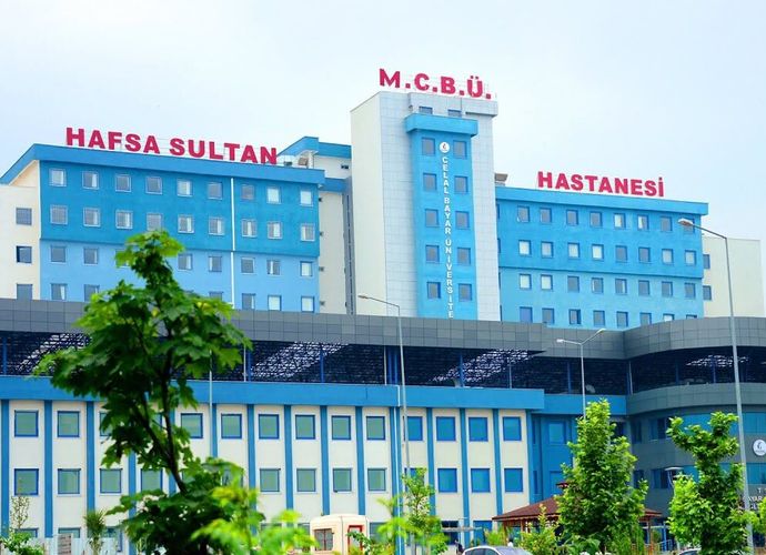 Celal Bayar Üniversitesi’nde ‘bıçak parası’ iddiası: Doktor tutuklandı