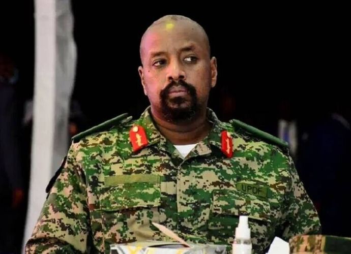 Kainerugaba'dan Türkiye'ye yeni tehdit: Daha önce 1 milyar dolar ve Türk kadın istemişti