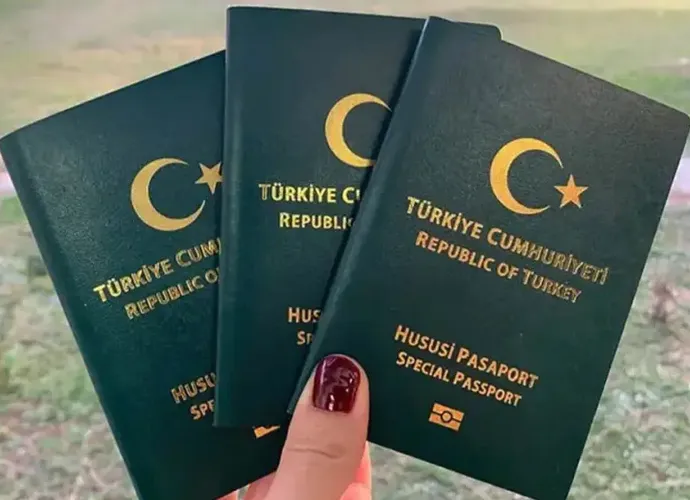 Özel sektör öğretmenlerine yeşil pasaport teklifi Meclis’te