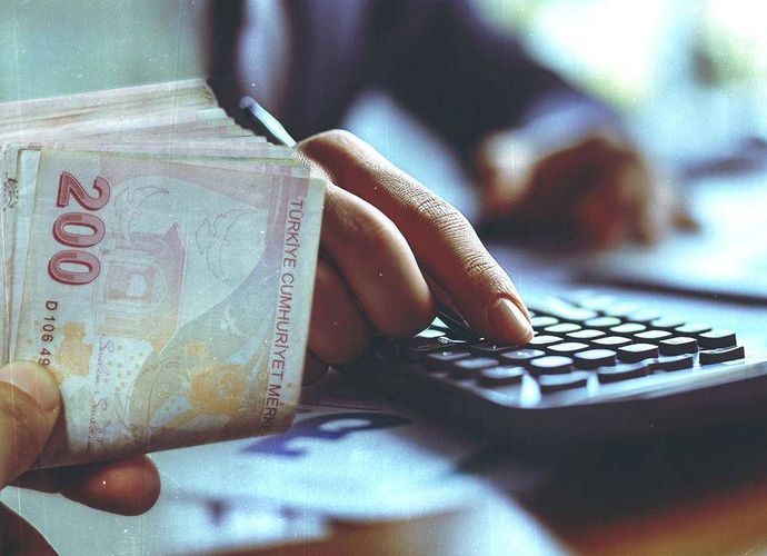 Memurların 2027 fazla mesai ücretleri açıklandı: Saatlik ödeme 19,85 TL olacak