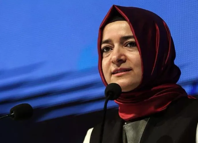 Fon soruşturmasında adı geçen Fatma Betül Sayan Kaya'dan yeni açıklama