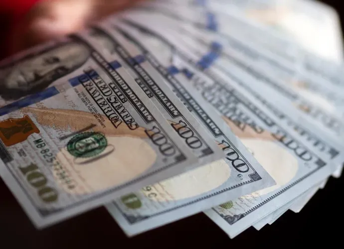 Dolar ve euro ne kadar oldu? 25 Ekim 2026 güncel döviz fiyatları
