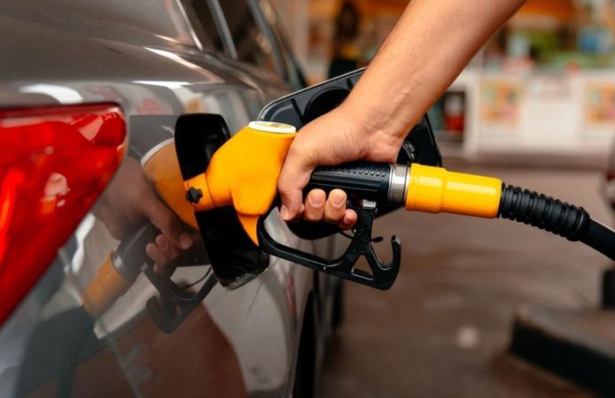 Motorine büyük zam geliyor: Litre fiyatı 80 TL’yi aşacak