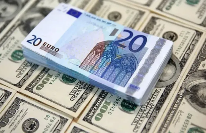 Dolar ve euroda hareketlilik sürüyor: 15 Mayıs’ta kur ne kadar oldu?