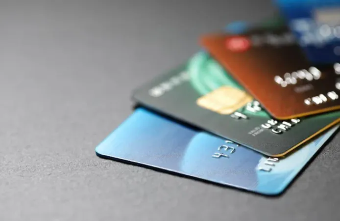 Kart borcu olanları yakından ilgilendiriyor: Kredi kartı faizlerinde indirime gidildi