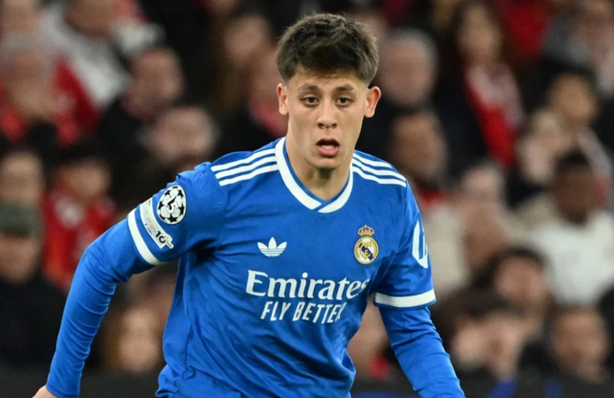 Arda Güler Real Madrid’le 100' maçına çıkıyor