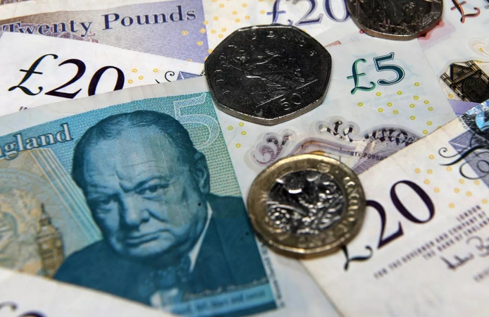 İngiltere banknotlarında köklü değişiklik: Churchill banknotlardan kaldırılıyor