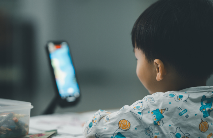 TBMM’den geçti: 15 yaş altı çocuklarda sosyal medya düzenlemesi nasıl olacak?