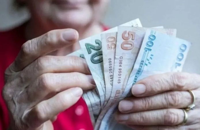 Emekli maaşlarında Temmuz zammı için yeni formül gündemde: Seyyanen artış iddiası