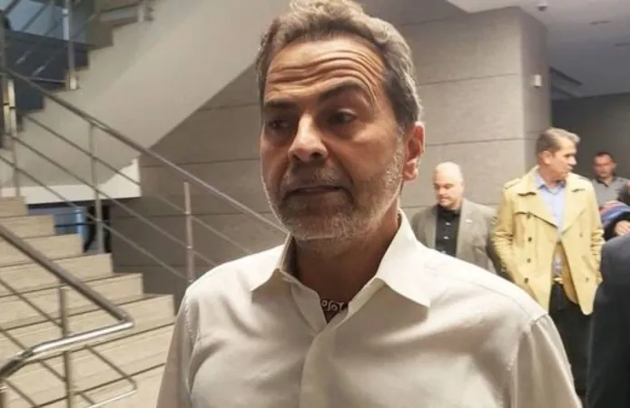 Nasuh Mahruki’ye 15 Temmuz paylaşımı nedeniyle tutuklama kararı