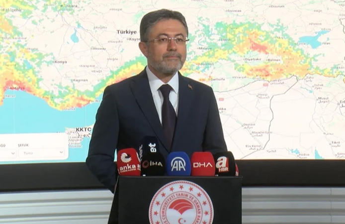 Bakan Yumaklı: 260 orman yangınının 258'i kontrol altına alındı