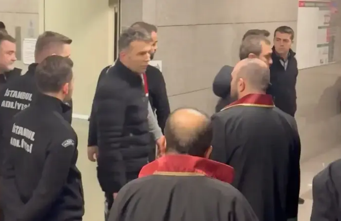 Mehmet Akif Ersoy’a tahliye ve beraat vaadiyle para isteyen 4 şüpheli gözaltında
