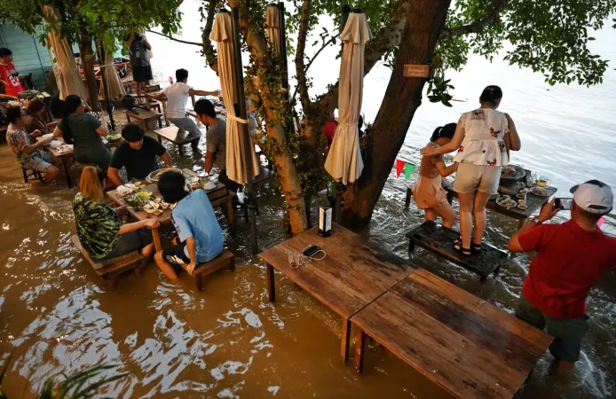 Tayland'da sel felaketi: 8 kişi hayatını kaybetti, binlerce kişi tahliye edildi